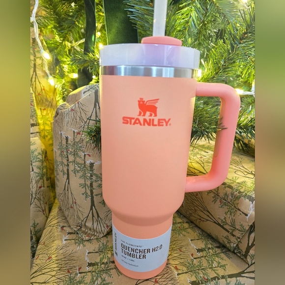 Stanley Coral Quencher H2.0 Tumbler - Picture 4 of 8